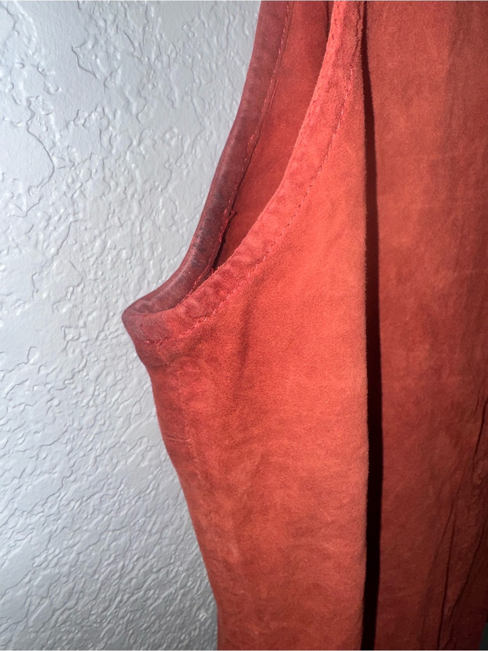 Double D Ranch 100% Leather Rust Red Sleeveless Women’s Tank Top - Picture 5 of 6